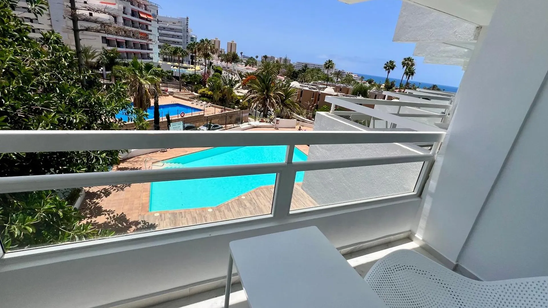 Tenerife Sea View Sun Beach Apartment 220 Playa Feñabe